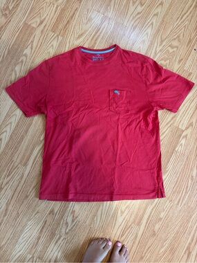 Tommy Bahama Red Short-Sleeve Pocket Tee relax cotton size small